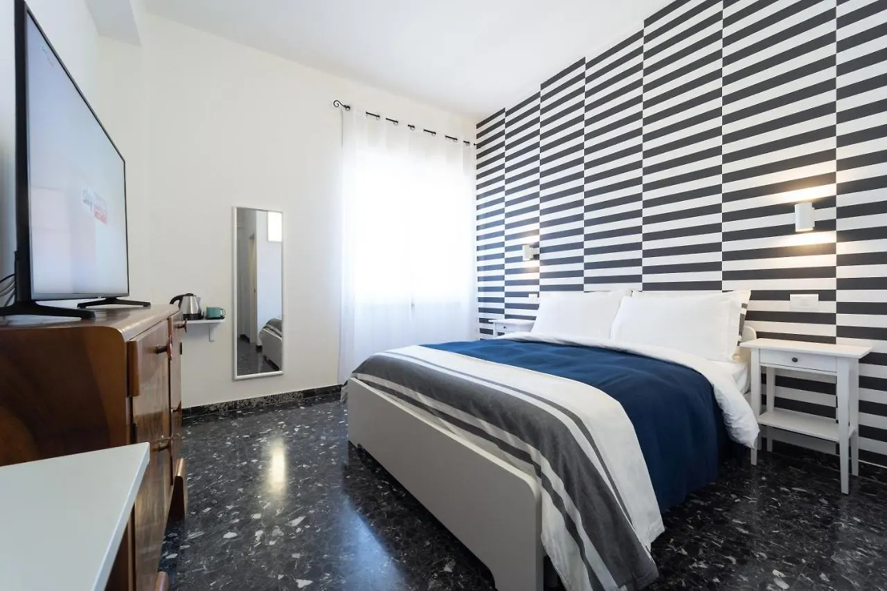Boutique rooms carbonazzi 17